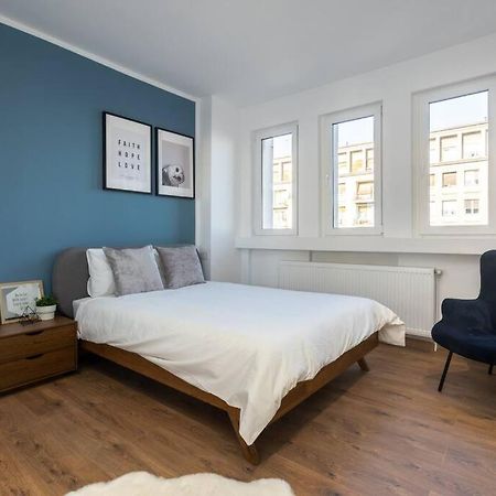 Stylish Apartament Magheru Bukares Bagian luar foto