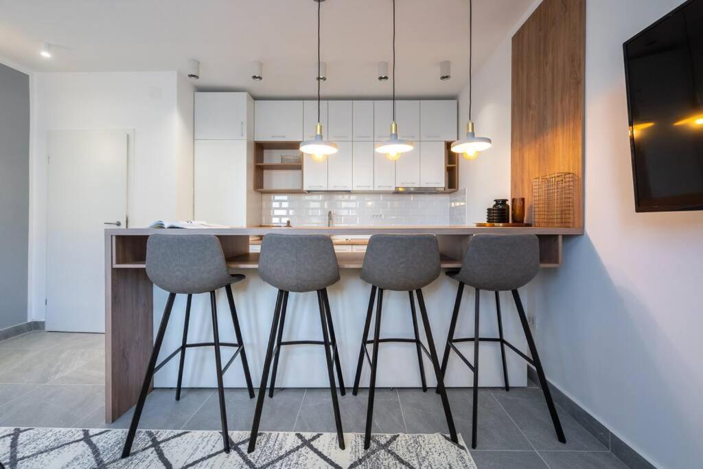 Stylish Apartament Magheru Bukares Bagian luar foto