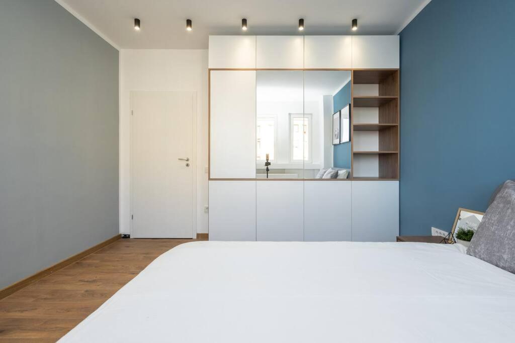 Stylish Apartament Magheru Bukares Bagian luar foto