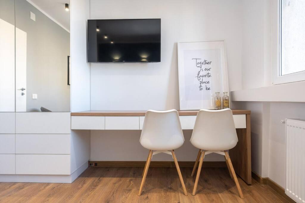 Stylish Apartament Magheru Bukares Bagian luar foto